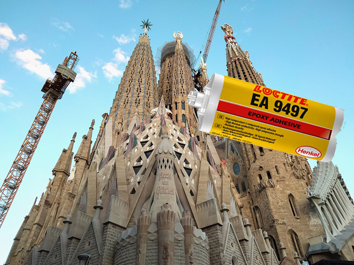 Sagrada Familia mit Klebstoff Sagrada Familia mit Klebstoff