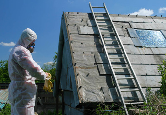 Asbesterkennung und -sanierung bedarf Fachkenntnisse und Erfahrung